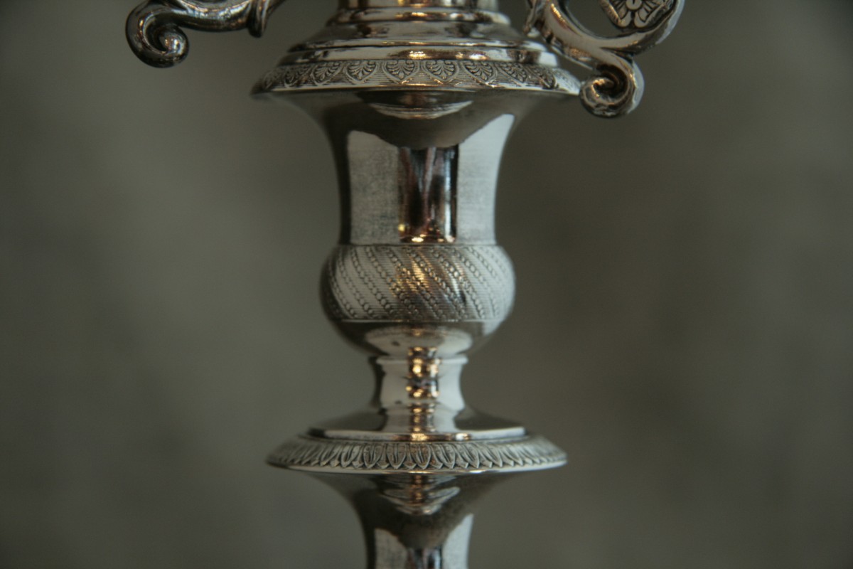 Paire De Chandeliers Anciens En Acier Et Verre Rouge Purrott & Willard, Lampes D'autocar