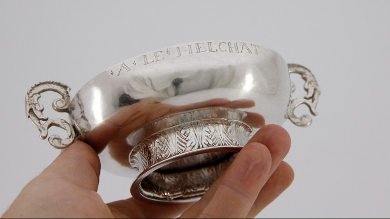 Coupe de mariage patronymique, Morlaix 1726-1733 - Orfèvre Claude Cornen, Sieur du Restigou