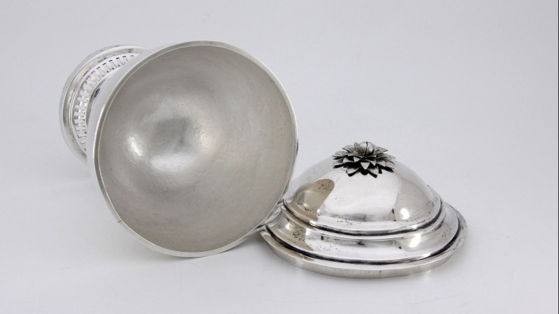 Sucrier couvert en urne, fin du XVIIIe - Zurich, Hans Jacob Ammann