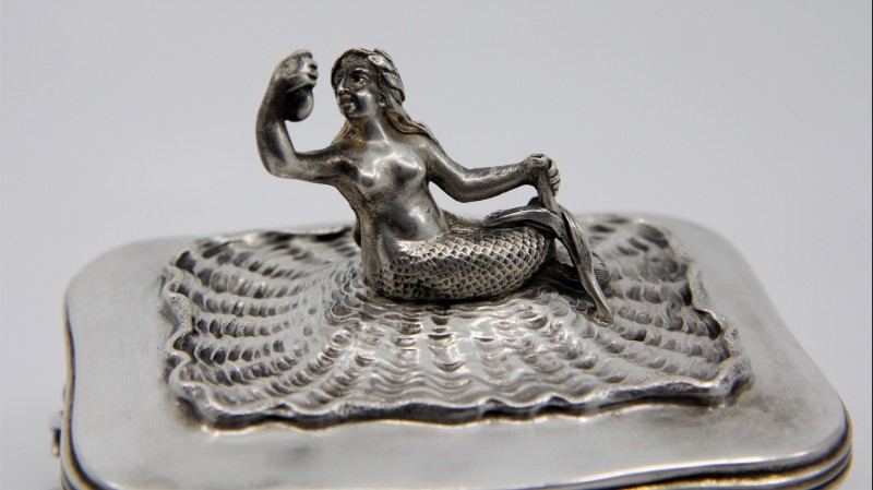 Boîte sirène en argent massif - Autriche, Vienne 1861