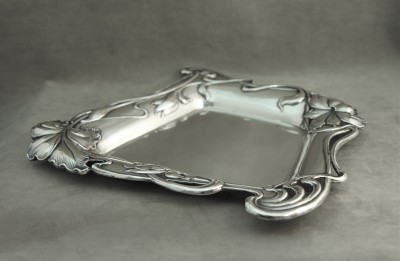 Plateau Art Nouveau en argent - Vienne, vers 1900