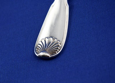 Cuillère à sucre en argent massif - Eloi Guérin, Paris 1756-1762