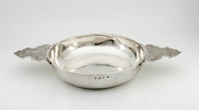 Ecuelle à oreilles d'époque Régence - Jean Bérard I, Saumur 1717-1718