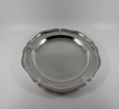 Plat en argent massif, XVIIIe - Henri Fauché, Grenoble 1768-1769