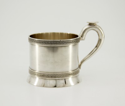 Porte-verre en argent, Saint-Pétersbourg - Frères Grachev, vers 1900 — Frise de triangles