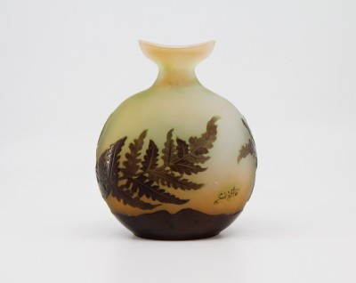 Emile GALLÉ (1846-1904) - Vase gourde fougères, vers 1900