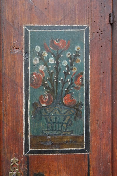 Petite armoire peinte - Suisse, début du XIXe