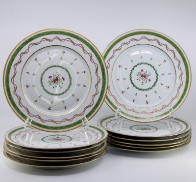 Les 12 assiettes à dîner