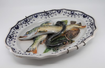 Léon BRARD (1830-1902) - Grand plat aux poissons, vers 1880