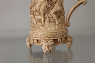 Chope en ivoire sculpté, XIXe siècle - Allemagne, vers 1880