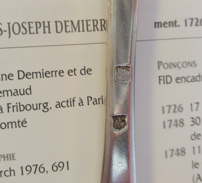 Cuillère à sucre en argent massif - Fribourg, orfèvre ALK, ca 1790