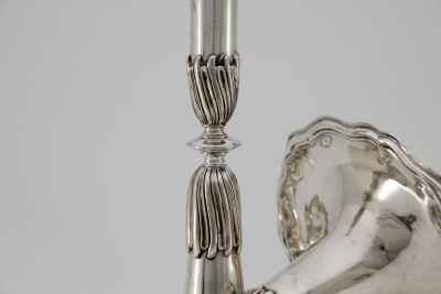 Paire de flambeaux trompette, 2e moitié du XVIIIe - Berne, Johann Jakob Dulliker (1731-1810)