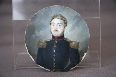 Miniature sur ivoire - Officier, vers 1840