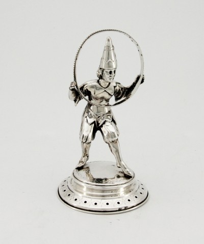 Porte cure-dents *Acrobate au cerceau* - Suisse ou Allemagne, vers 1840