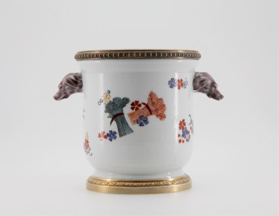Seau à rafraîchir en porcelaine montée - vers 1900, dans le style de Chantilly