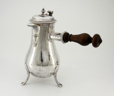 Grande chocolatière, Paris 1724-1725 - Très beau modèle précoce