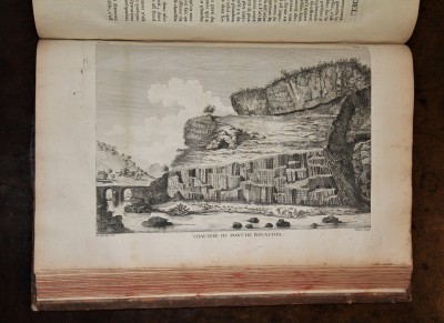 Recherches sur les volcans éteints du Vivarais et du Velay - Faujas de Saint-Fond, édition originale, 1778