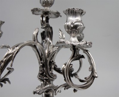 Candélabre à 4 feux en argent massif - s.d. Joseph-François JOINDY pour FRAY Fils, Paris 1875-1891