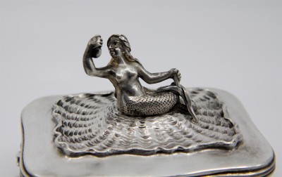 Boîte sirène en argent massif - Autriche, Vienne 1861