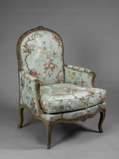 Bergère d'époque Louis XV, vers 1760-1770 - En hêtre laqué rechampi