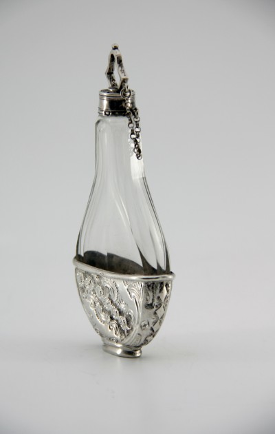 Flacon à parfum d'époque Louis XV - Paris, entre 1744 et 1750