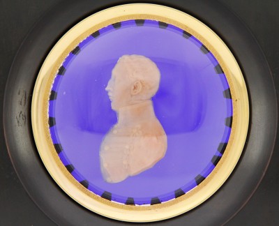 Profil d'officier en cire, époque Restauration - dans son cadre ébonisé, vers 1825