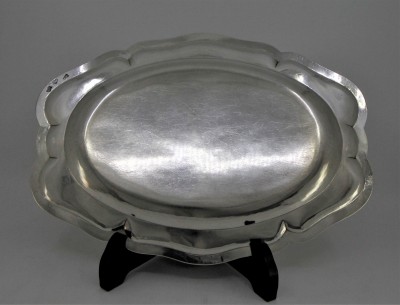 Plat ovale, Paris 1758-1759 - Orfèvre Nicolas-Clément Vallières