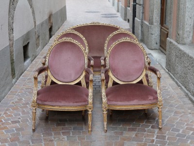 Salon en bois doré, style Louis XVI - Estampillé ROGER à Paris