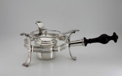 Réchaud de table, XVIIIe siècle - En alliage cuivreux argenté