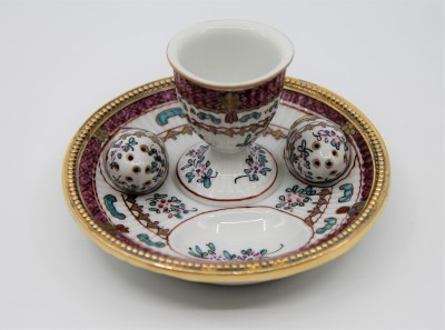 Serviteur à oeuf coque, Charles Pillivuyt - Porcelaine de Mehun, milieu du XIXe