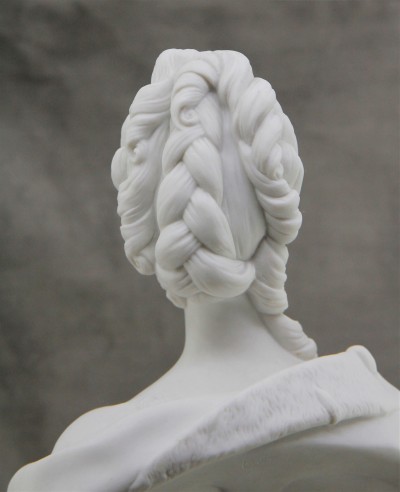 Marie-Antoinette, dauphine de France - Biscuit de Sèvres d'après Pajou, 1892