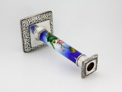 Bougeoir en argent et émail Tsuiki-Jippo - Japon, fin du XIXe