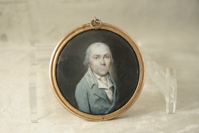 Portrait d'homme, miniature sur ivoire - Fin du XVIIIe - début du XIXe siècle