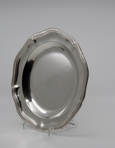 Assiette en argent massif, XVIIIe - Jacques Debrie, Paris 1778-1779