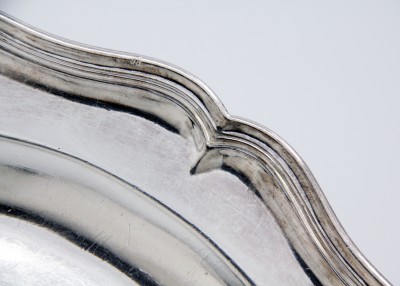 Paire de plat ronds en argent, Lausanne vers 1770 - Elie Papus & Pierre-Henri Dautun