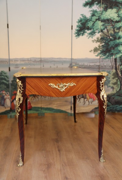 Bureau plat de style Louis XV - vers 1880