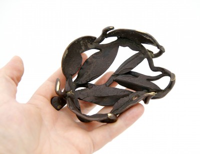 Brûle-encens *pêche de longévité*, vers 1850 - Bronze patiné, Chine dynastie Qing
