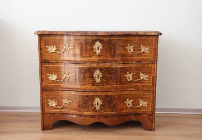 Mathäus Funk (1697-1783) - Petite commode d'entre-deux