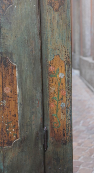 Petite armoire peinte - Suisse, début du XIXe