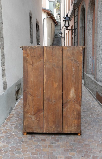 Petite armoire peinte - Suisse, début du XIXe