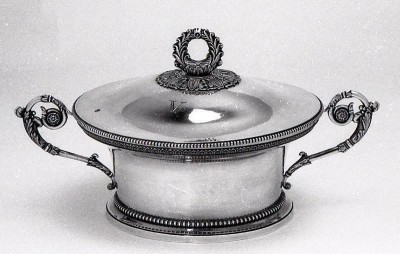 Le sucrier du même orfèvre, musée Verger-Tarin, Autun