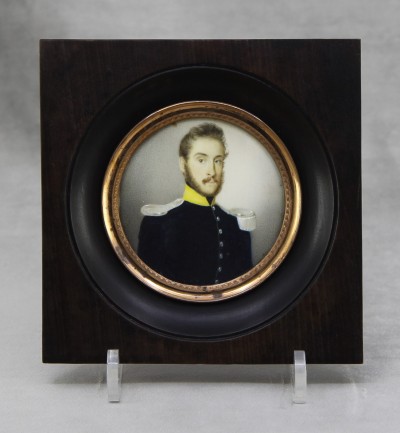 Vincenzo CASTELLI (1789-1845) - Portrait miniature d'un officier valaisan au service du Saint-Siège